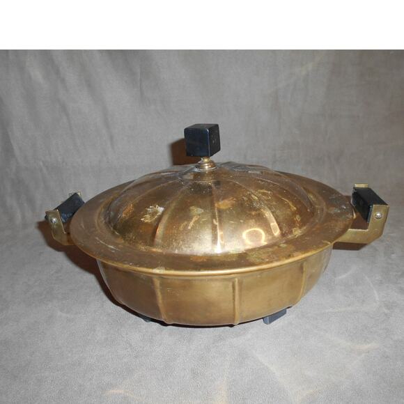 Vintage MCM Rochester Copper Chafing Parts 9" Round Dish w/Lid - Picture 3 of 12